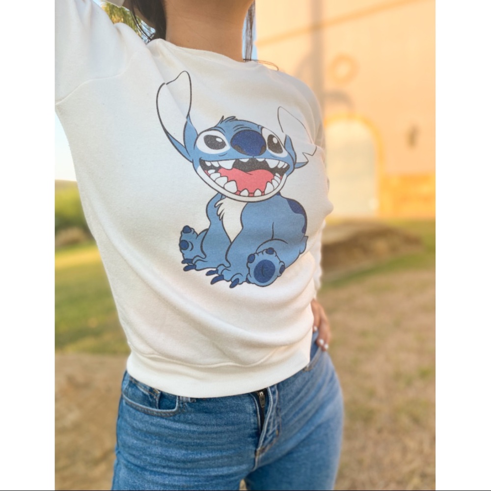 Disney lilo stitch sweater size CS